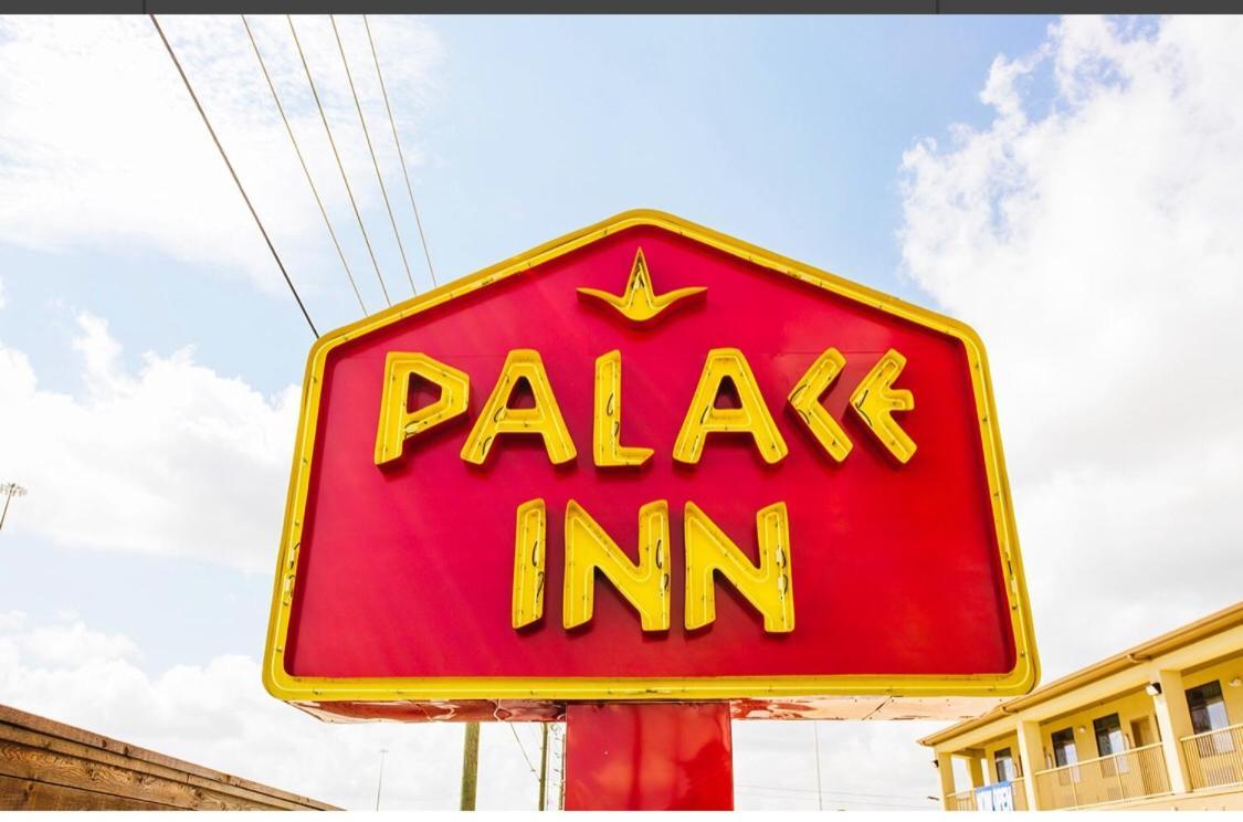 Palace Inn Conroe Exterior foto